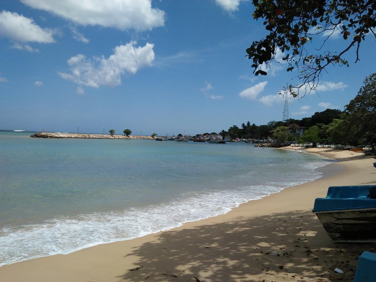 Parei Beach Inn 坦加拉 外观 照片