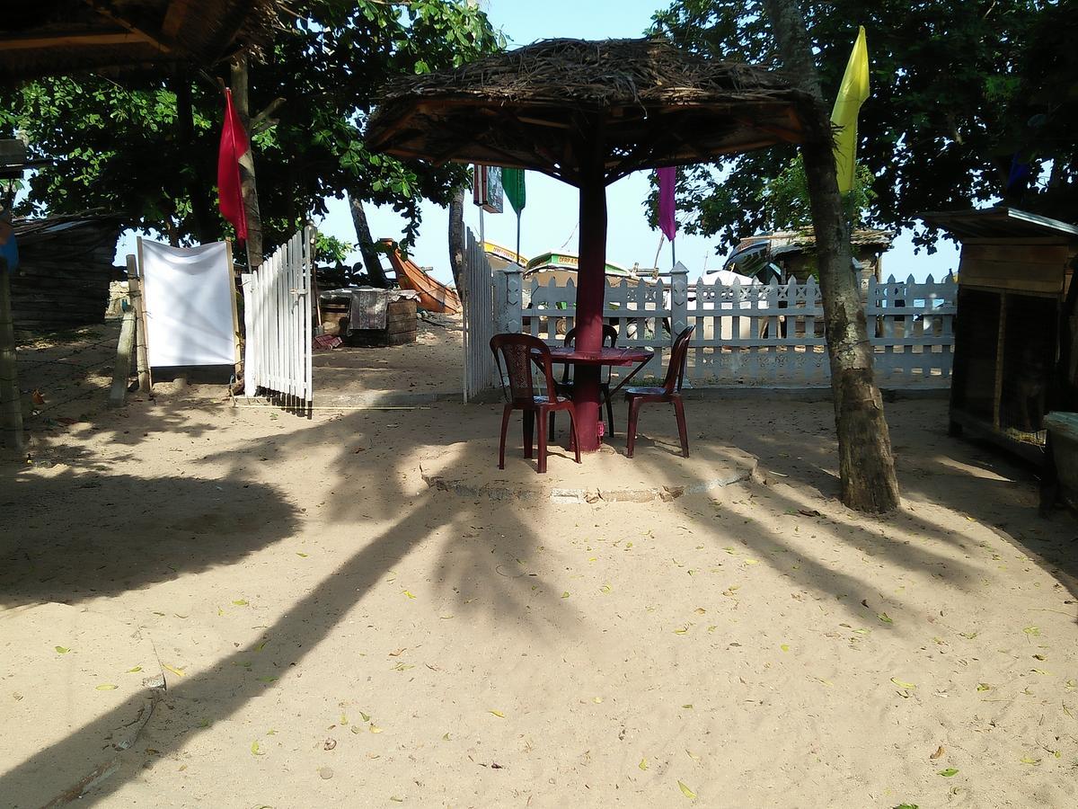 Parei Beach Inn 坦加拉 外观 照片